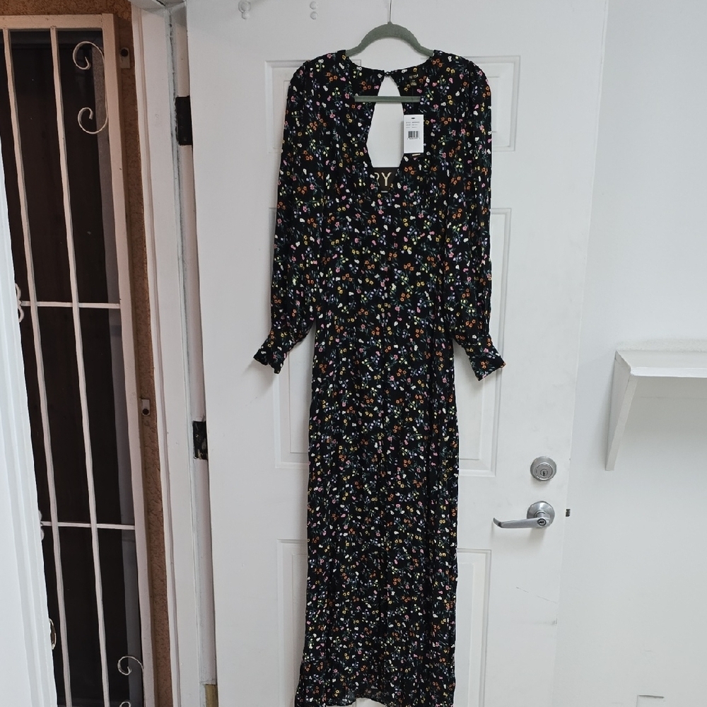 AFRM Shiloh Maxi Dress in Daisy Ditsy - Picture 2 of 10
